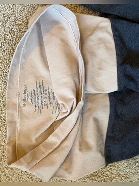 Mothervhood maternity leggings - 3 pairs - grey & black + Black capri